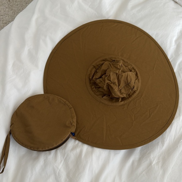 Wide Brim Tan Sun Hat - Picture 4 of 5